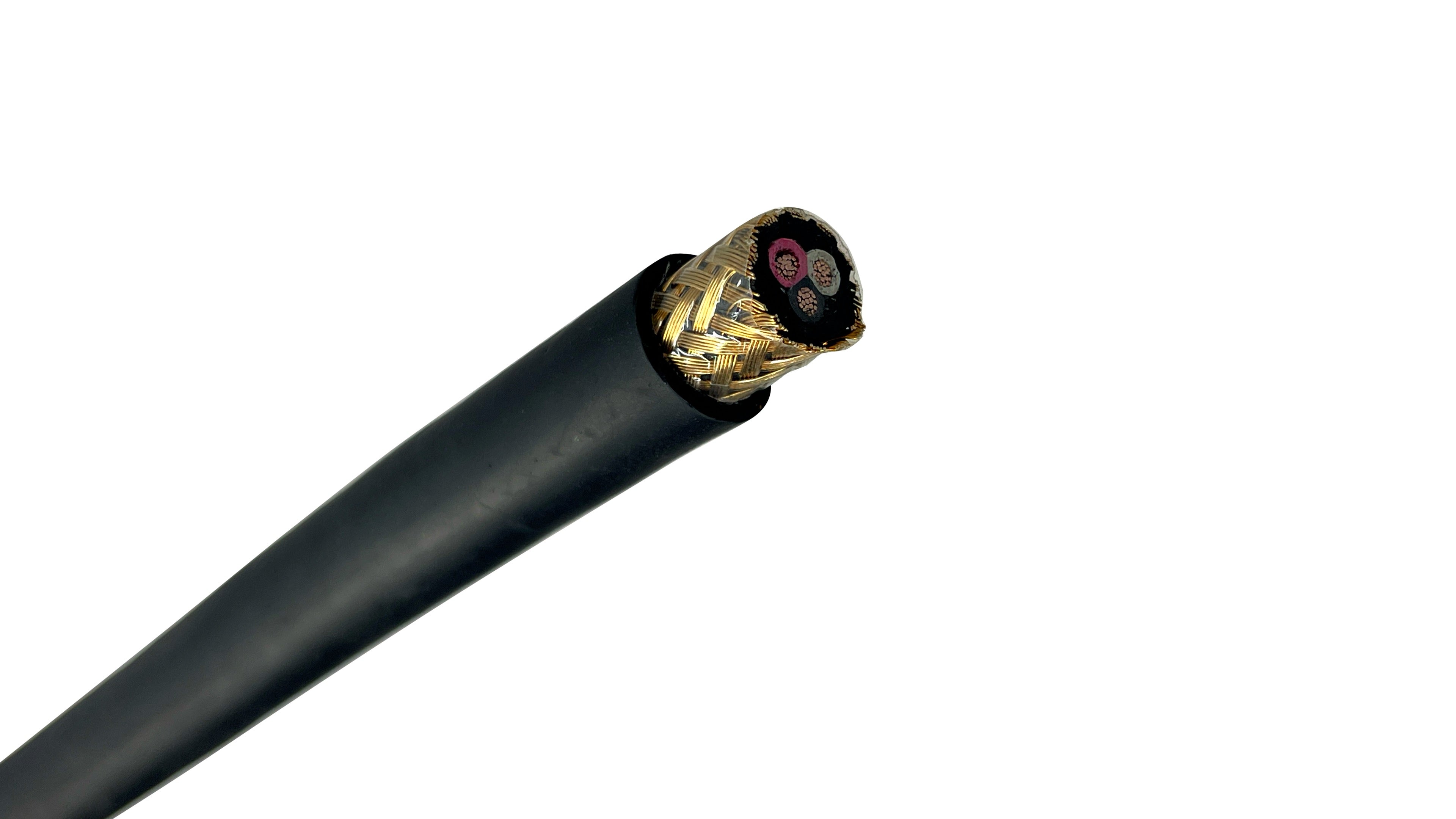 2 AWG 3C Type P armored cable showing steel wire braid and thick LSZH jacket, for marine and drilling systems.